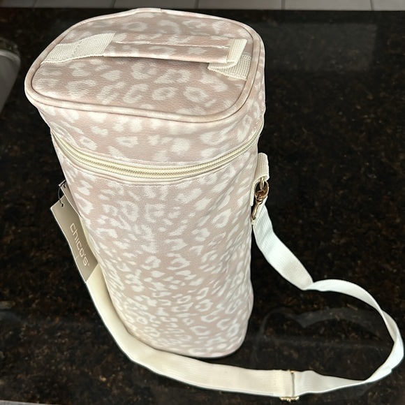 Chico's Handbags - Chico’s small insulated bag/tote/lunch cheetah print, beige and white.